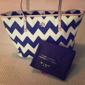 Kate Spade Purse Blue White Chevron